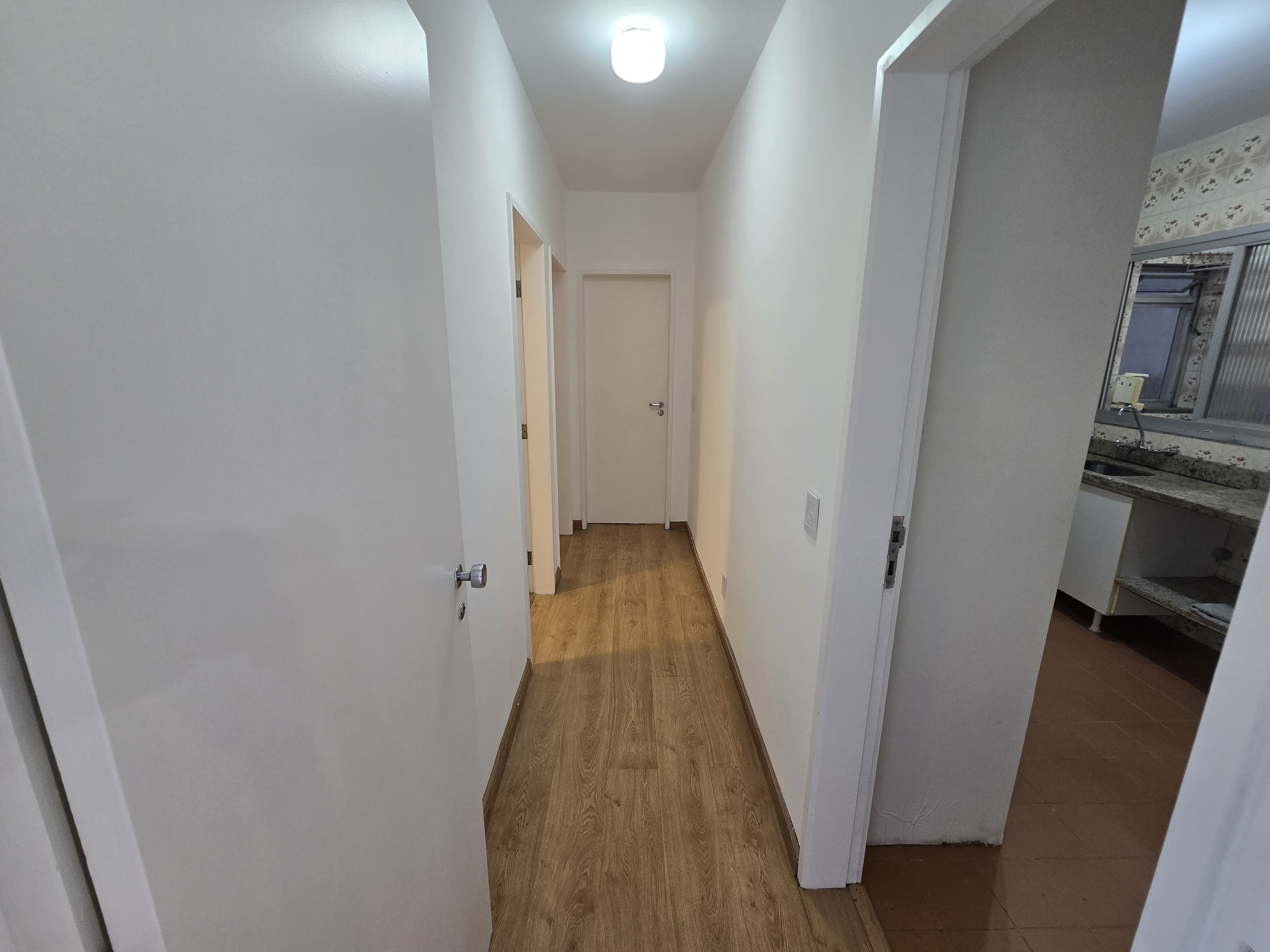 Apartamento para locação no Centro - Florianópolis, SC.